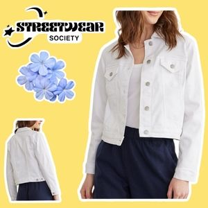 NWOT ✅️ White Denim Jean Jacket